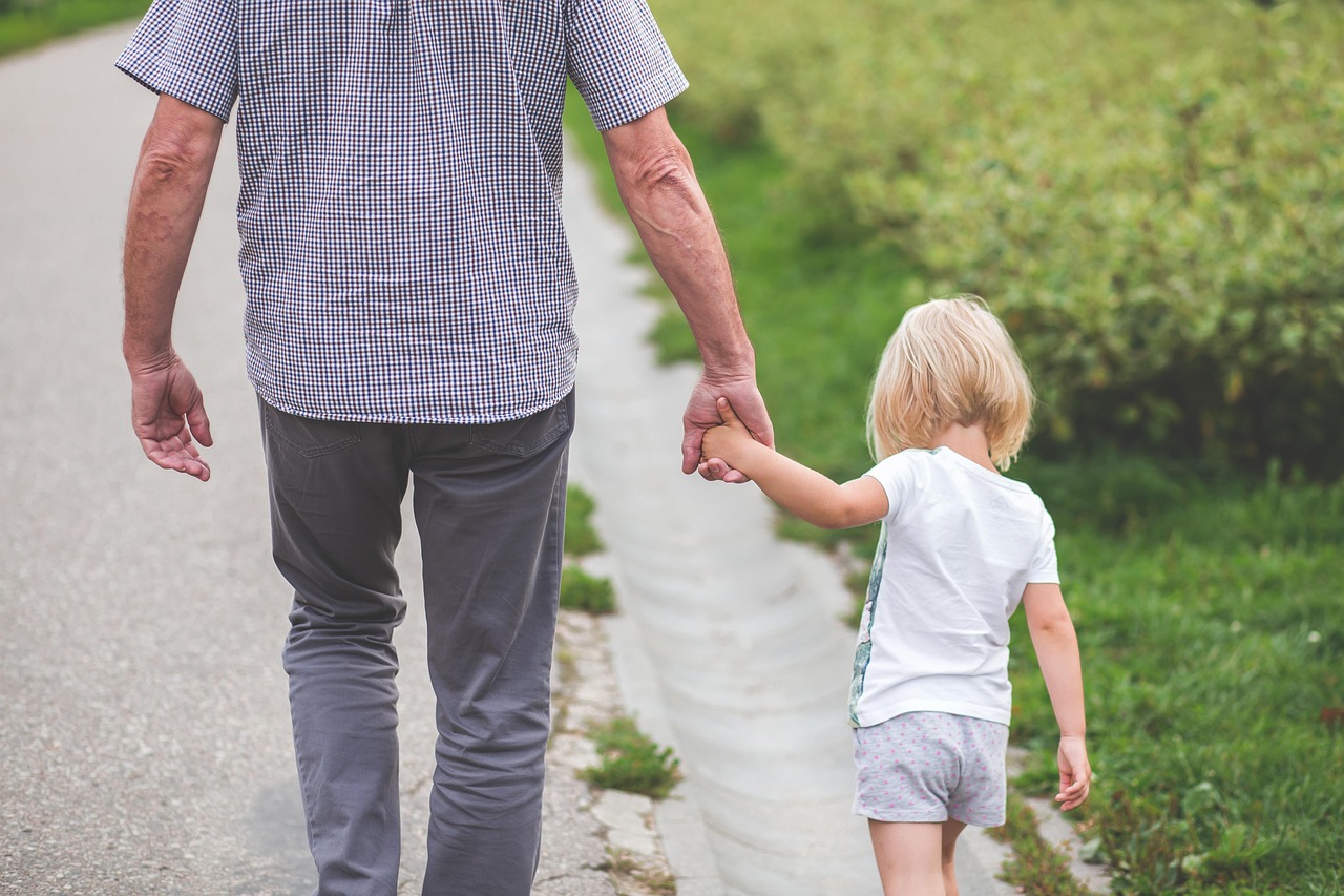 Healing-the-Father-Wound-Understanding-the-Root-of-Emotional-Pain.alt